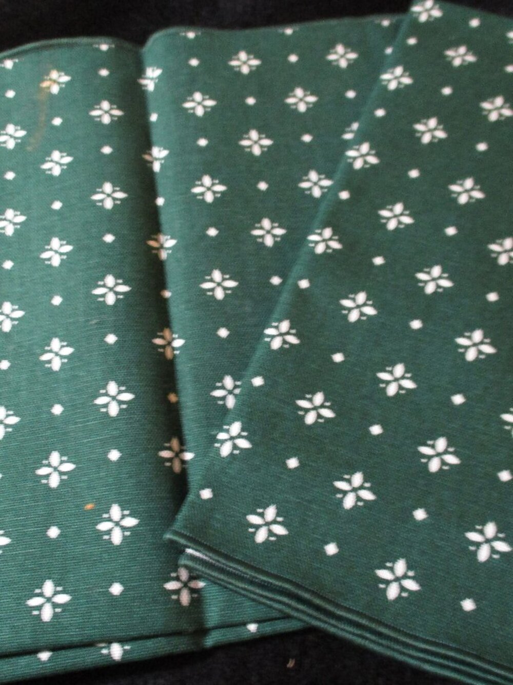 Set of Two Longaberger Green White Square Basket Liners